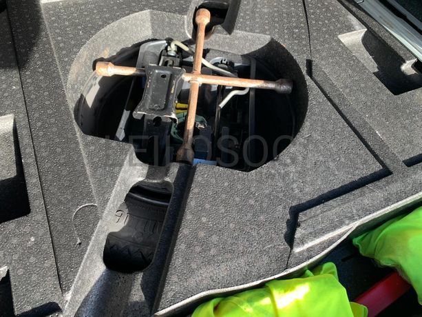 Peugeot 308 1.6 BlueHDI · Ano 2015