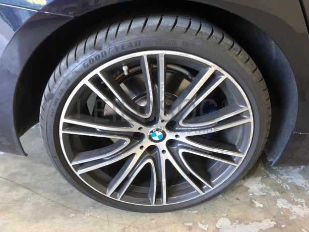 BMW 530E · Elétrico/Gasolina · Ano 2017