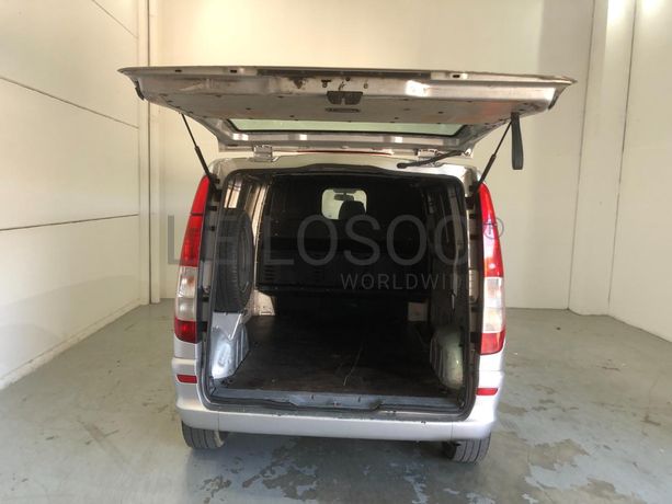 Mercedes-Benz Vito · Ano 2005