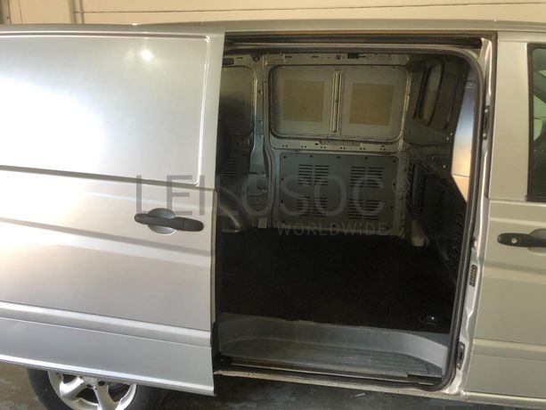 Mercedes-Benz Vito · Ano 2005
