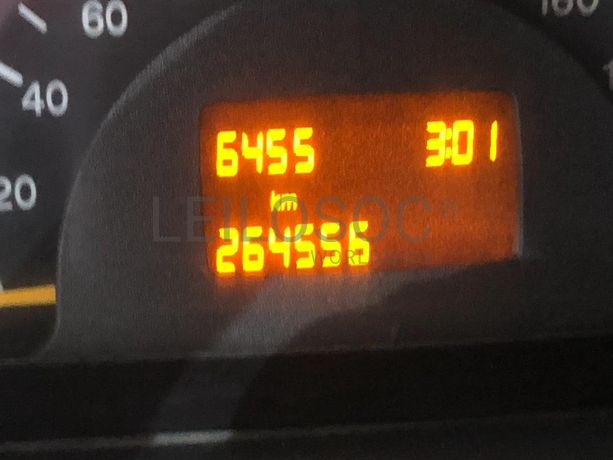 Mercedes-Benz Vito · Ano 2005