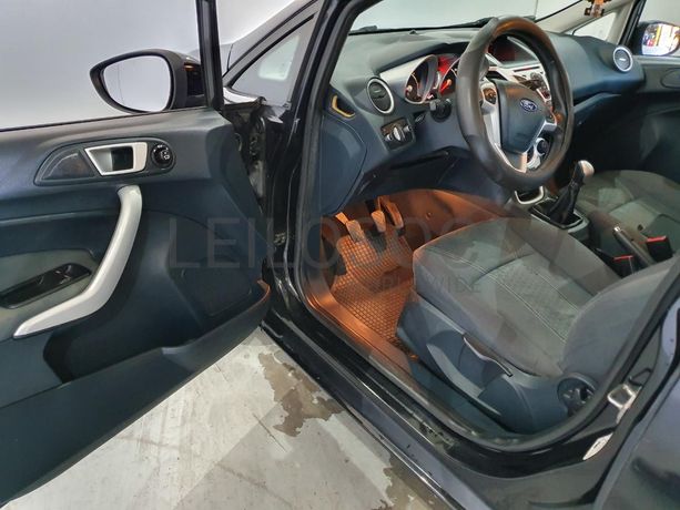 Ford Fiesta 1.6TDCI · Ano 2012