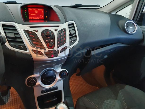 Ford Fiesta 1.6TDCI · Ano 2012
