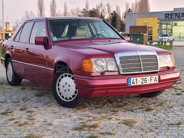 Mercedes-Benz 300E 24V · Ano 1995