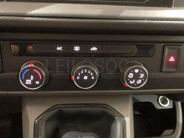 Volkswagen Transporter · Ano 2020