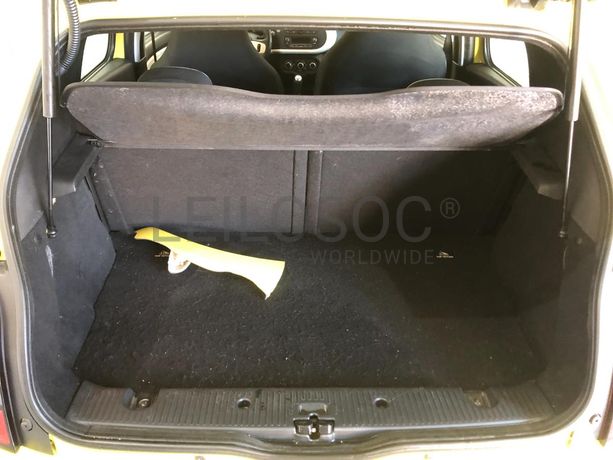 Renault Twingo · Ano 2015