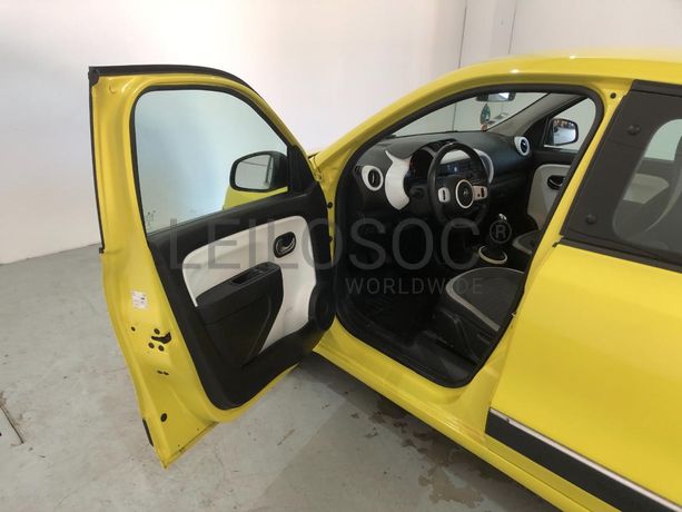Renault Twingo · Ano 2015