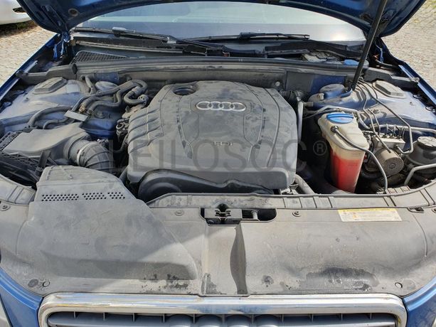 Audi A4 2.0 TDI · Ano 2012