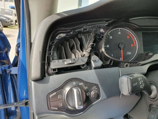 Audi A4 2.0 TDI · Ano 2012