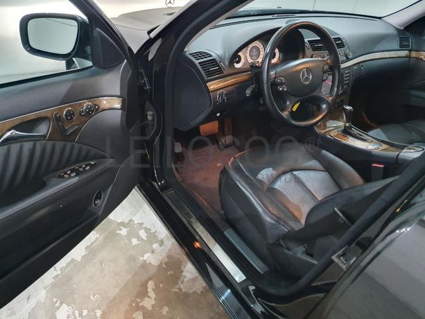 Mercedes-Benz E320 CDI · Ano 2008