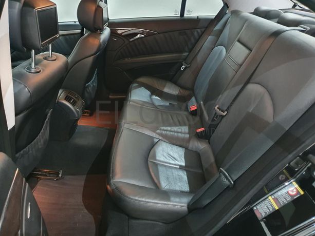 Mercedes-Benz E320 CDI · Ano 2008