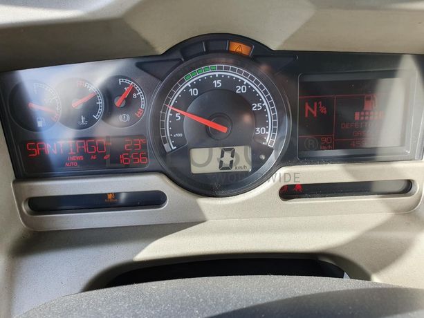 Trator Renault + Reboque Porta Veículos Janhel