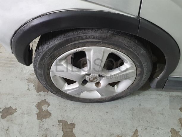 Opel Corsa · Ano 2004