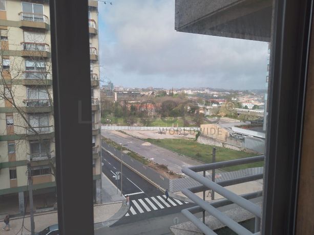 Apartamento T2 + Lugar de garagem · Vila Nova de Gaia