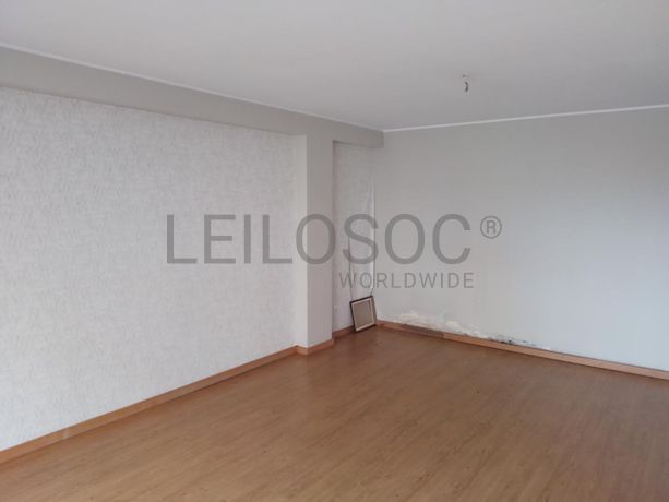 Apartamento T2 + Lugar de garagem · Vila Nova de Gaia