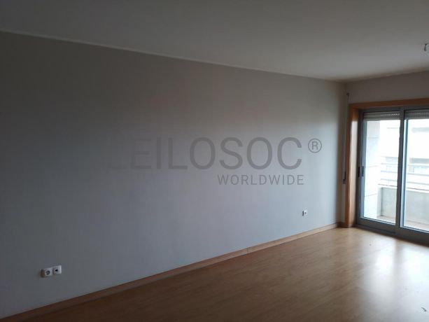 Apartamento T2 + Lugar de garagem · Vila Nova de Gaia