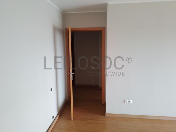 Apartamento T2 + Lugar de garagem · Vila Nova de Gaia