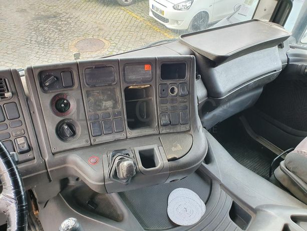 Scania 360 com Grua Atlas · Ano 1998