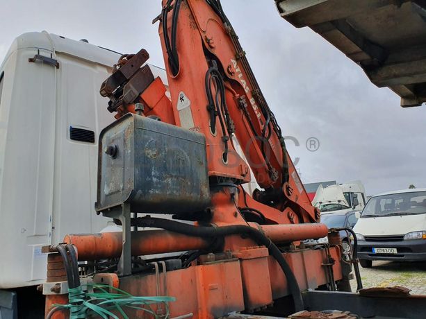 Scania 360 com Grua Atlas · Ano 1998