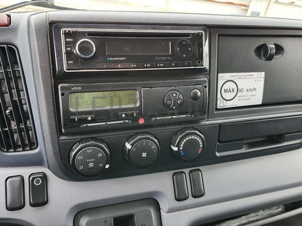 Mitsubishi Canter Fuso 7C18  · Ano 2013