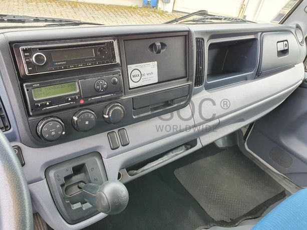 Mitsubishi Canter Fuso 7C18  · Ano 2013