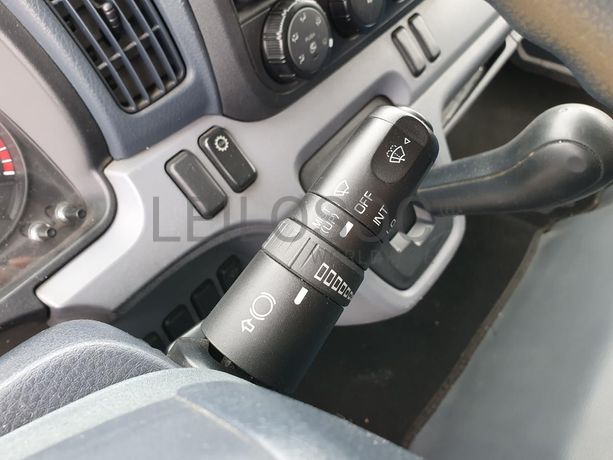 Mitsubishi Canter Fuso 7C18  · Ano 2013