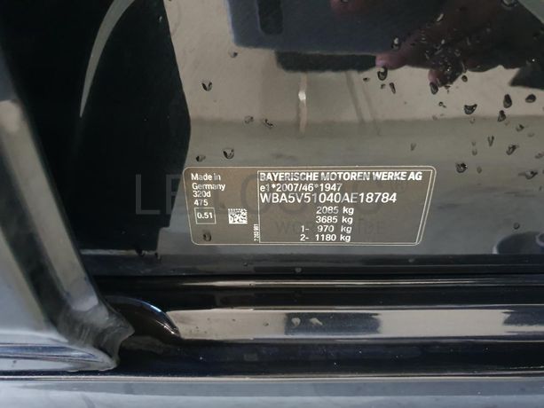 BMW 320D Sedan · Ano 2018