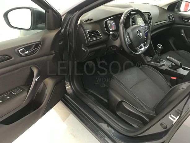 Renault Mégane 1.5 DCI · Ano 2016