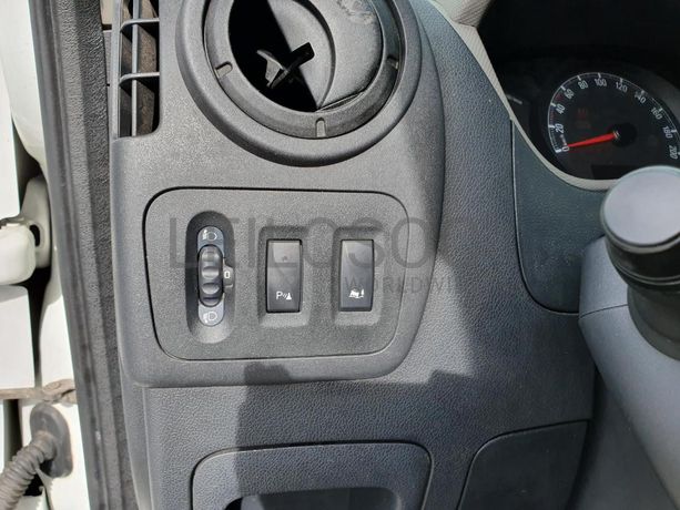 Opel Movano 2.3 CDTI · Ano 2016