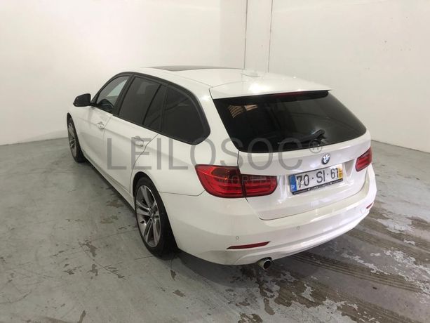 BMW 320 D Touring · Ano 2013