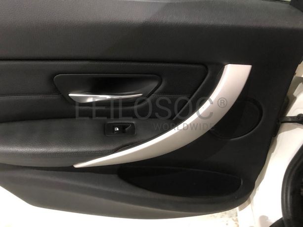 BMW 320 D Touring · Ano 2013