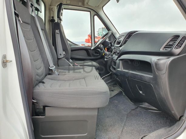 Iveco Daily 35-170 · Ano 2016