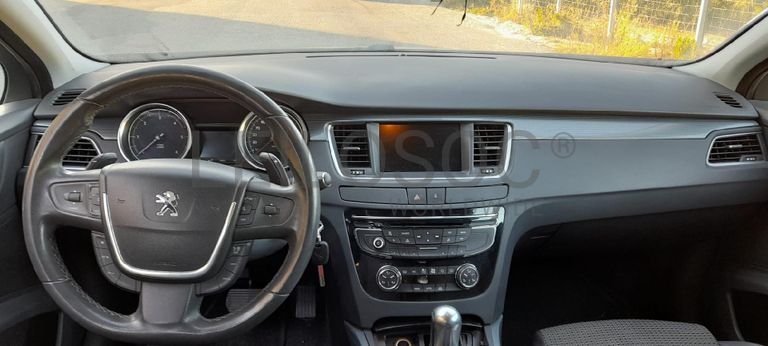 Peugeot 508 SW 1.6 HDI · Ano 2012