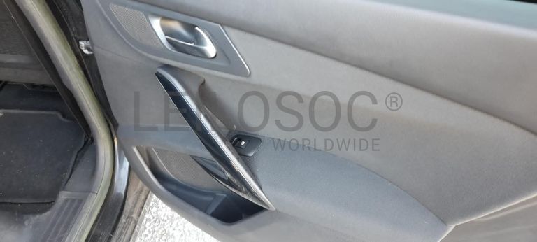 Peugeot 508 SW 1.6 HDI · Ano 2012