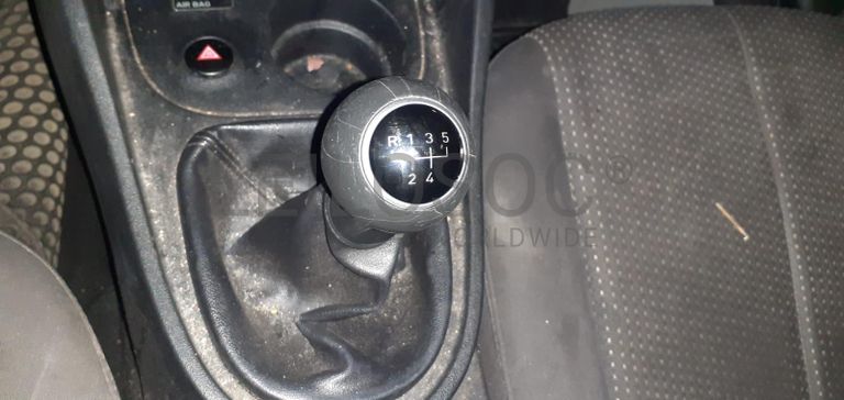 Seat Leon 1.6 TDI · Ano 2012