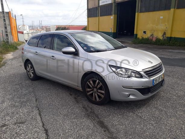 Peugeot 308 SW 1.6 BlueHDI · Ano 2014