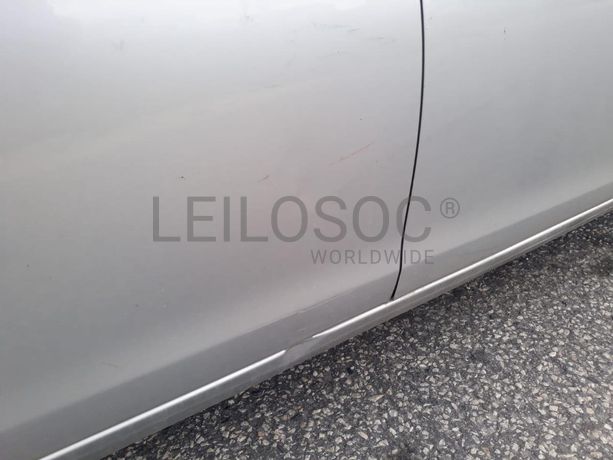 Peugeot 308 SW 1.6 BlueHDI · Ano 2014