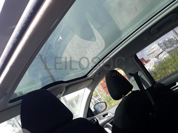 Peugeot 308 SW 1.6 BlueHDI · Ano 2014