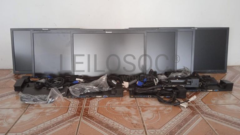 Material Informático ·