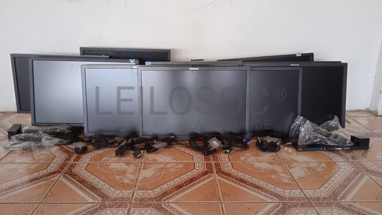 Material Informático ·