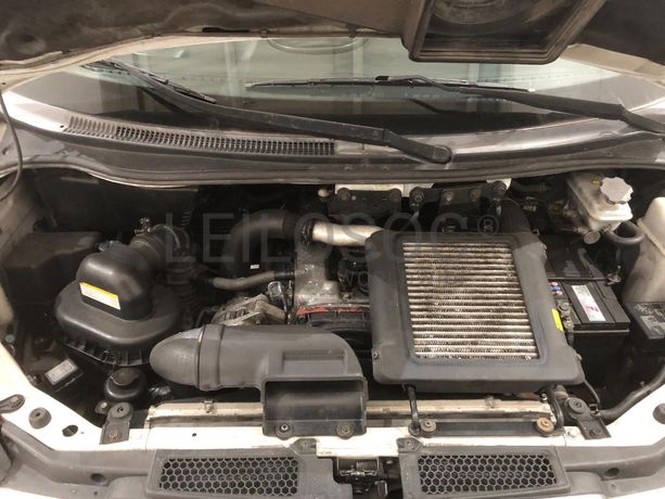 Hyundai H1 · 9 Lugares · Ano 2006