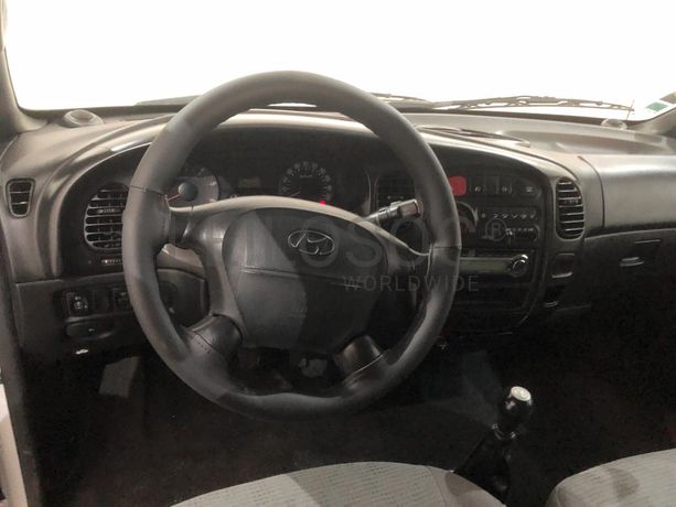 Hyundai H1 · 9 Lugares · Ano 2006