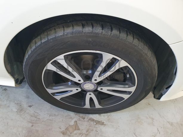 Mercedes-Benz A200 CDI · Ano 2015