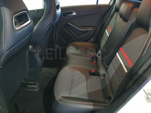 Mercedes-Benz A200 CDI · Ano 2015