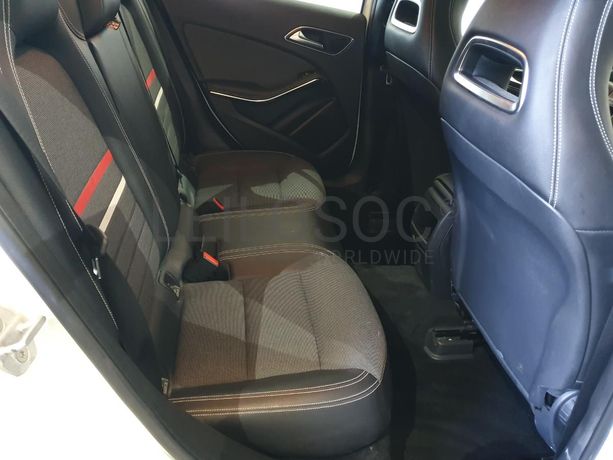 Mercedes-Benz A200 CDI · Ano 2015