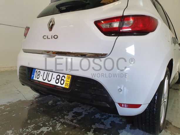 Renault Clio 0.9 TCE · Ano 2018