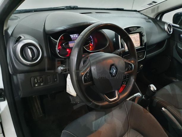Renault Clio 0.9 TCE · Ano 2018