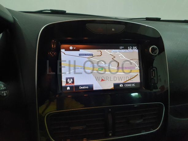 Renault Clio 0.9 TCE · Ano 2018