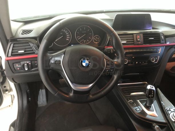 BMW 320D · Ano 2014