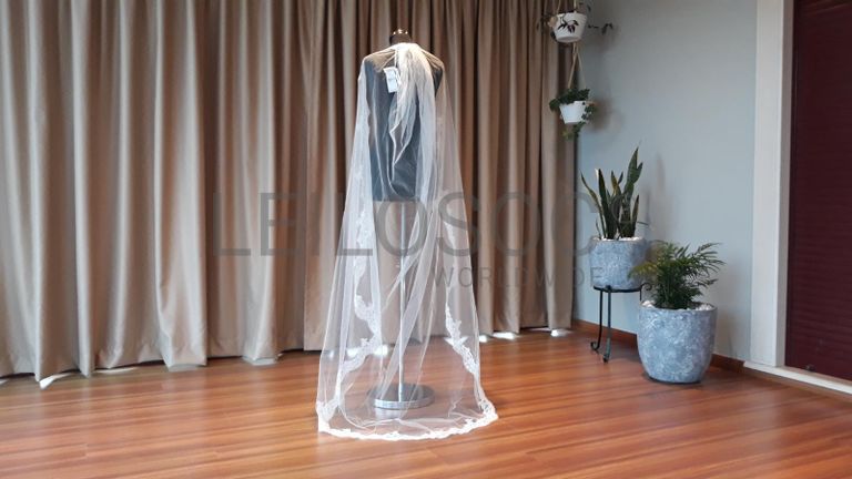 Grande Leilão de Vestidos de Noiva e Cerimónia